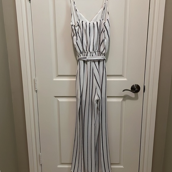 Striped Summer Jumpsuit Size Medium - Picture 5 of 13